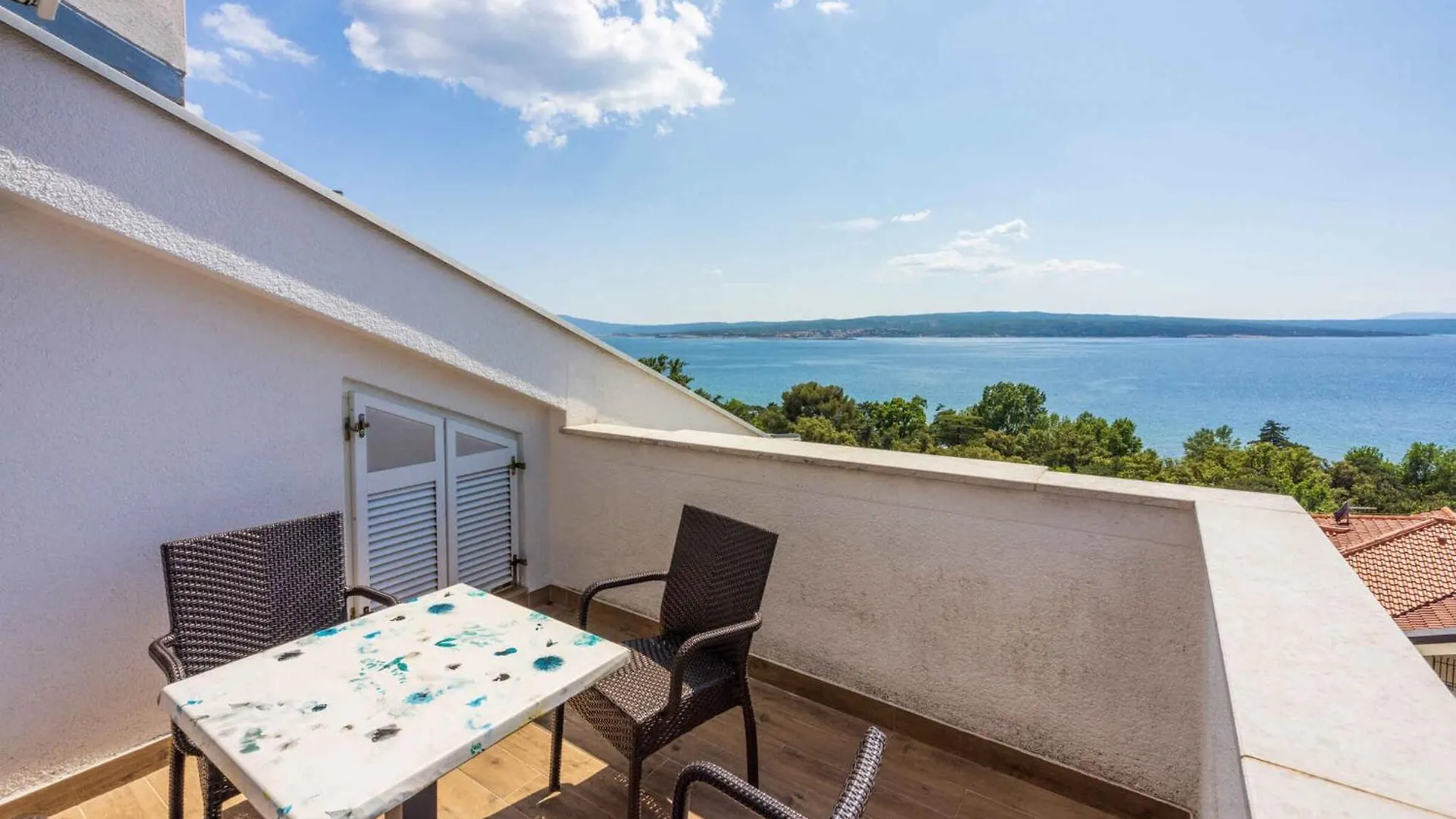 Apartment In Crikvenica 45078