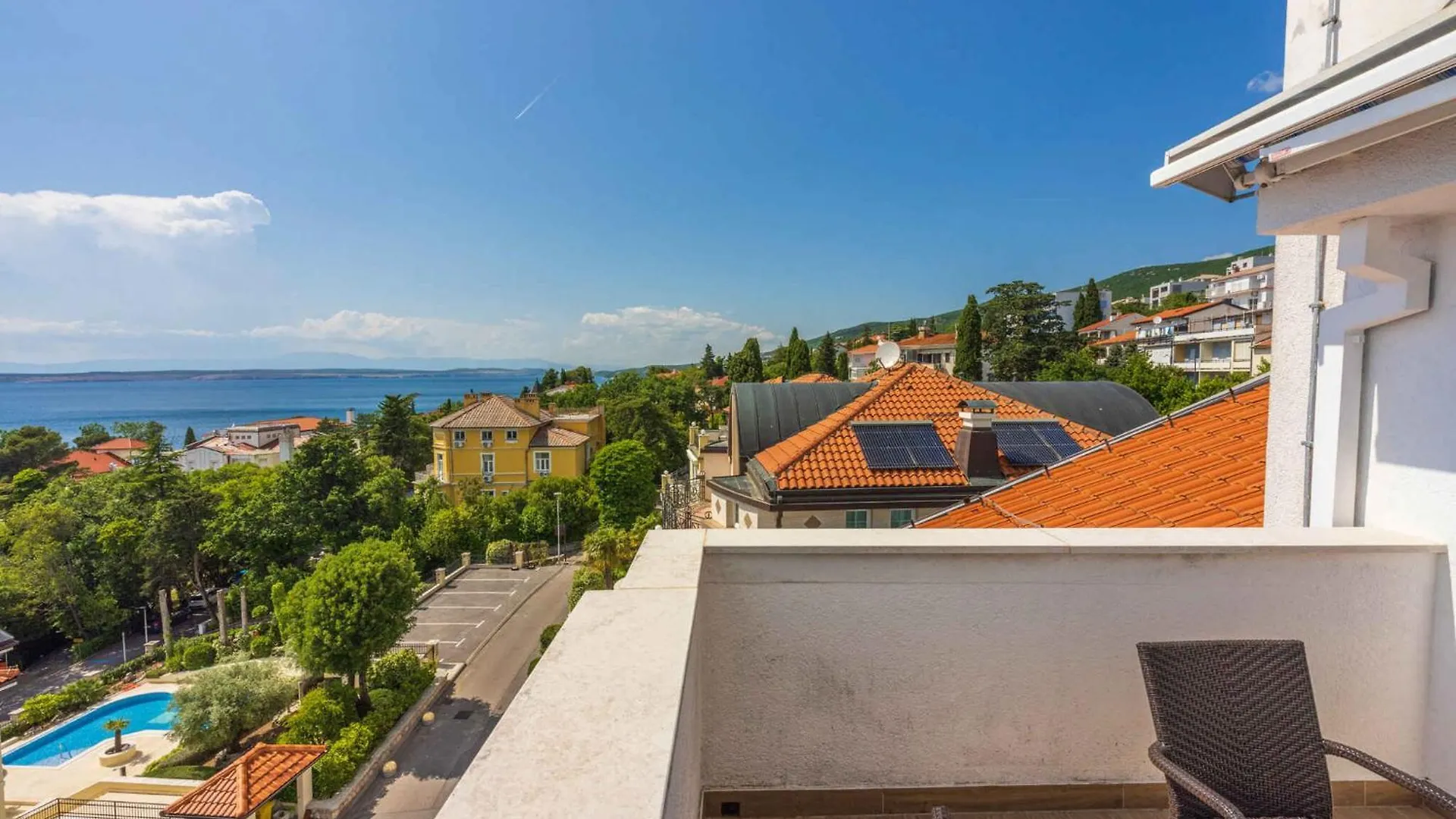 Apartment In Crikvenica 45078