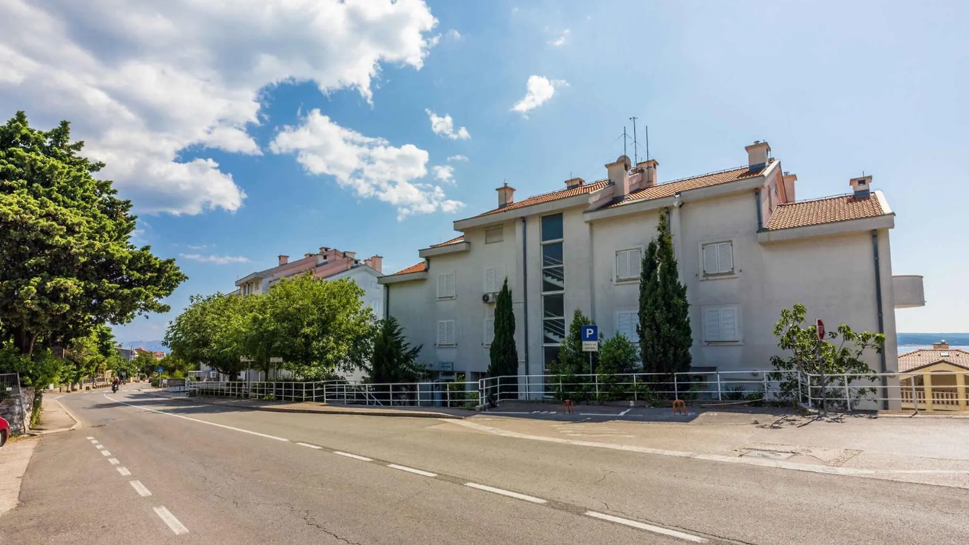 Apartment In Crikvenica 45078 0*,