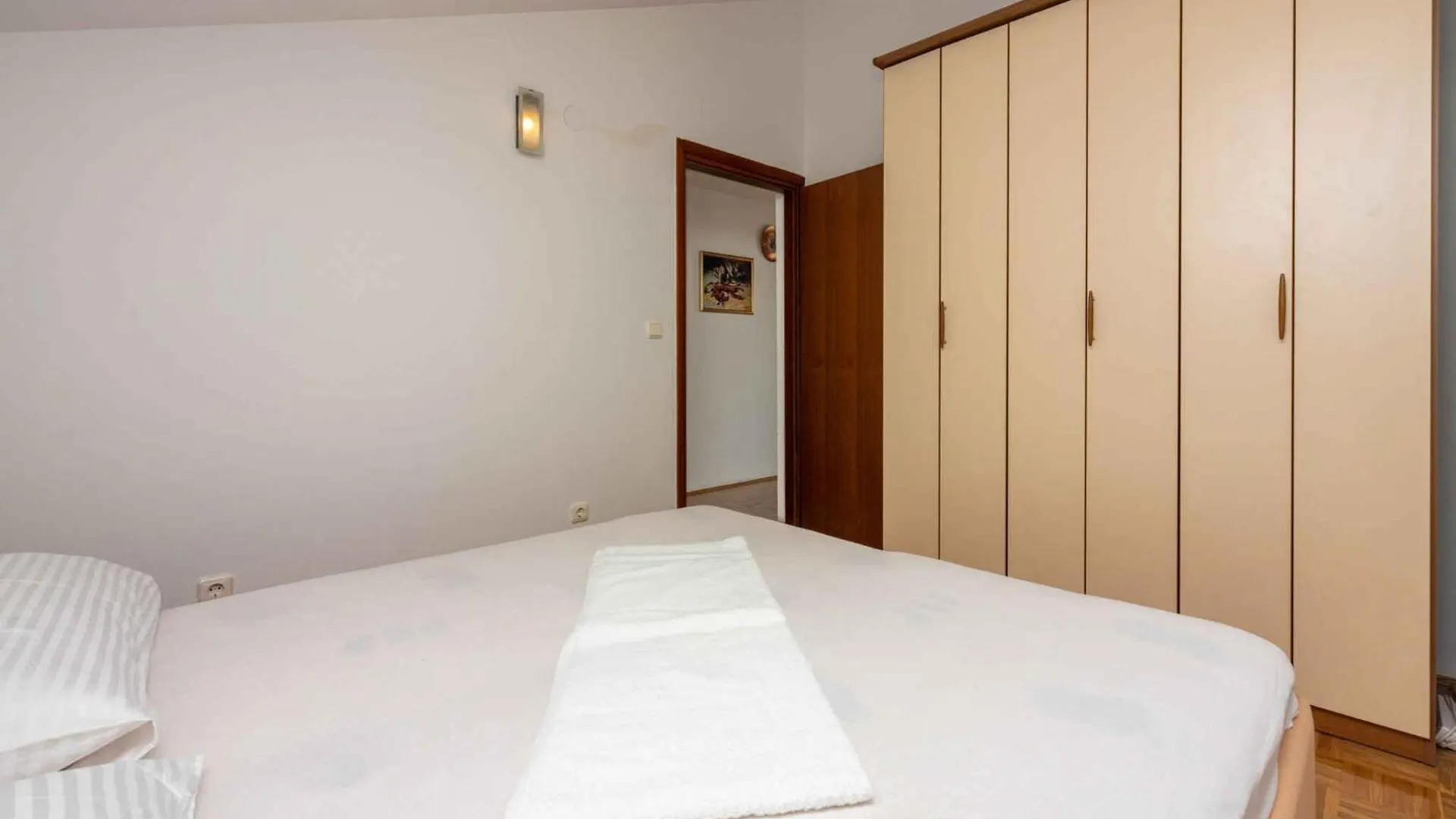 Apartment In Crikvenica 45078